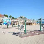 Garden Oasis - Private Garden & Free Parking