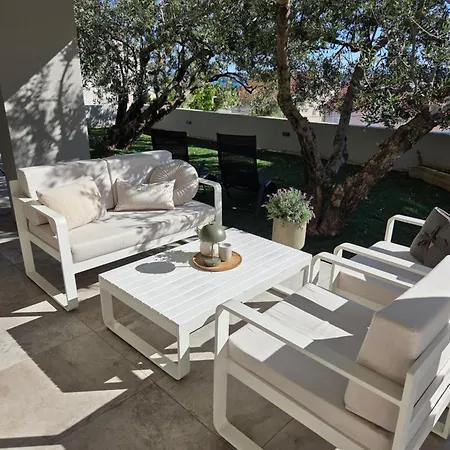 Garden Oasis - Private Garden & Free Parking * Šibenik