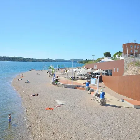 Garden Oasis - Private Garden & Free Parking Šibenik